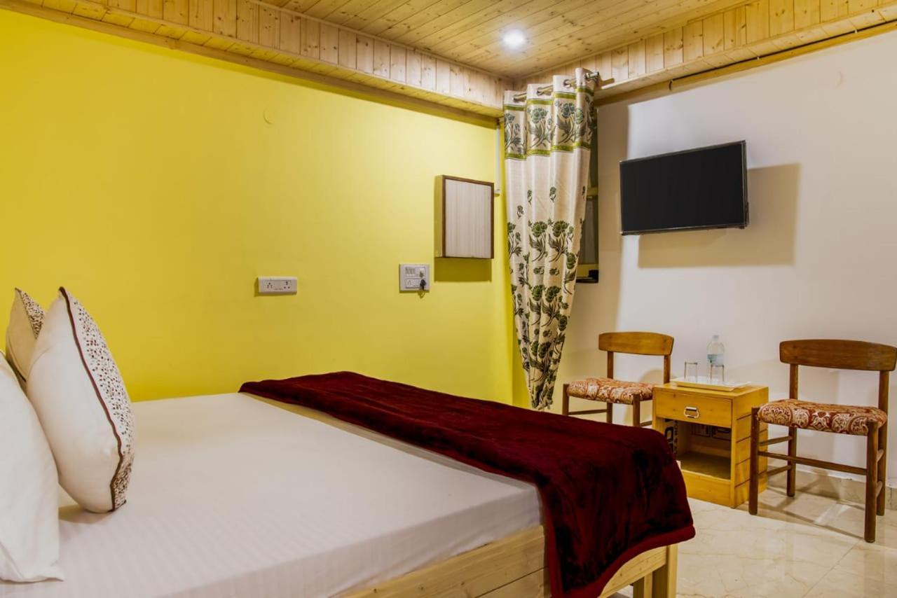 קסאולי Mountain Mist Inn I Serviced Apt I Open Air Lawn & Rooftop I Bonfire I By Exotic Stays מראה חיצוני תמונה